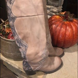 Freebird Calgary boots